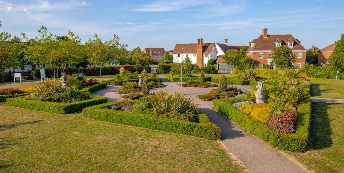 Boleyn Gardens & Grand Vista Love Your Chelmsford