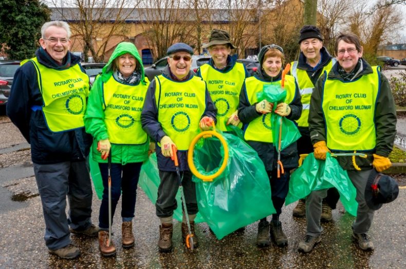 Rotary Club spring river clean up