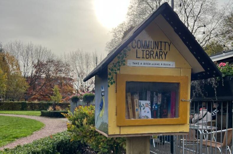 Community book box central park